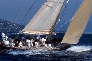 Céder l&rsquo;entreprise à soi-même, transmission d'entreprises en Belgique