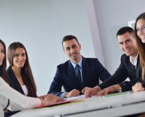 Transmission entreprise - business - réunion dirigeants business