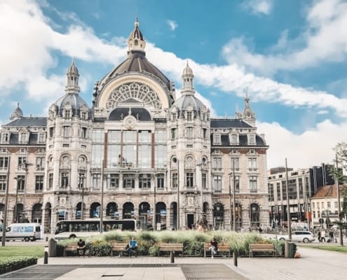 Due diligence culturelle et vente d'entreprise en Belgique - business - réunion dirigeants business