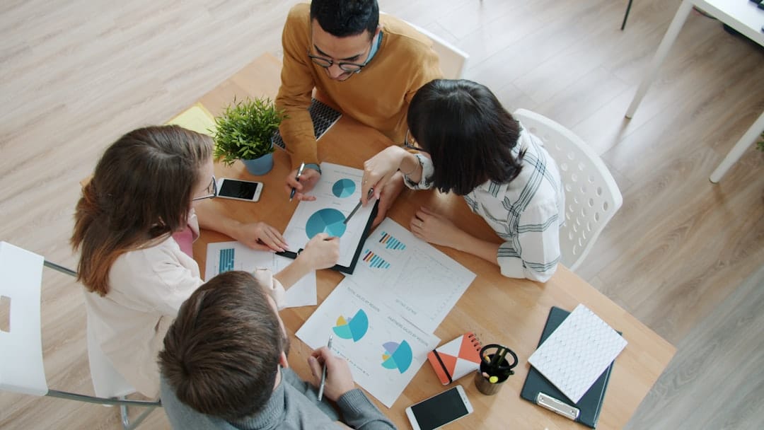 4 étapes pour rechercher le meilleur repreneur d’entreprise - business - analyse financière business